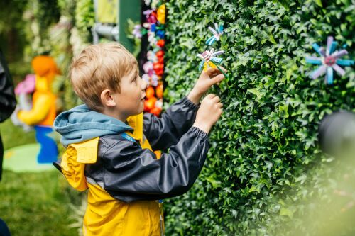 In der Creative Zone beim LEGO® Festival können Erwachsene und Kinder neue Bauideen ausprobieren und ihre LEGO® Baufähigkeiten auf ein ganz neues Level bringen.
