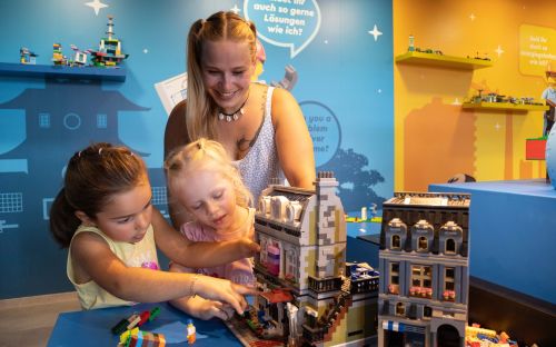 Vom 27. August bis 10. September soll im LEGOLAND Deutschland mithilfe der Parkbesucher die größte LEGO Stadt der Welt erbaut werden.